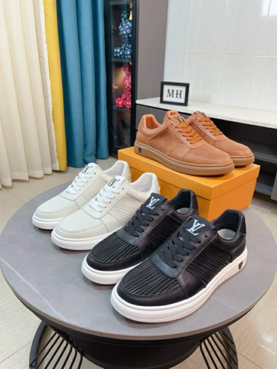 Picture of Louis Vuitton Shoes _SKULVsz38-44hnh022514993